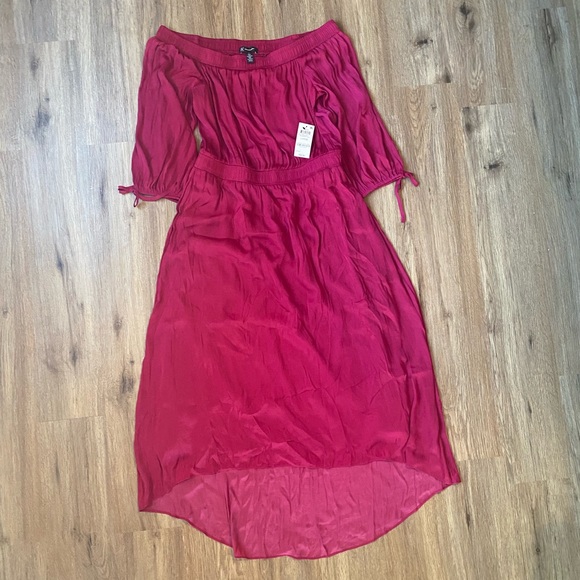 NWT INC Off the Shoulder Dress - Picture 7 of 7